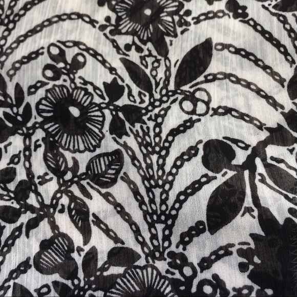 Black & White Sheer Top -S- Romy Collection - Picture 7 of 8